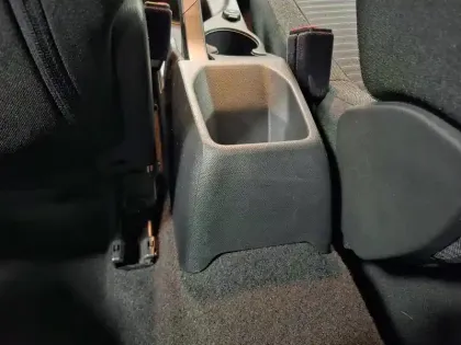 Photo 15 Peugeot 208  PureTech 75 S&S BVM5