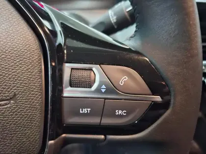 Photo 22 Peugeot 208  PureTech 75 S&S BVM5