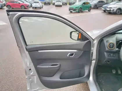 Photo 30 Dacia Spring Gén. I (BBG) Ph1 Confort Plus 5