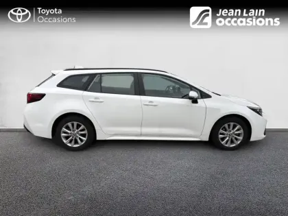 Photo 43 Toyota Corolla  Touring Sports Hybride 140ch