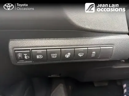 Photo 18 Toyota Corolla  Touring Sports Hybride 140ch