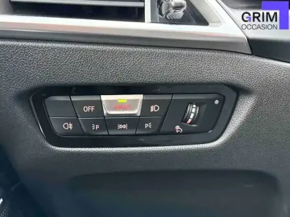 Photo 28 BMW Serie 3 320d xDrive 190 ch BVA8