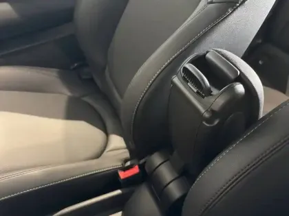 Photo 30 Mini Mini Hatch 3 Portes Cooper SE 184 ch