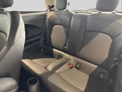 Photo 13 Mini Mini Hatch 3 Portes Cooper SE 184 ch