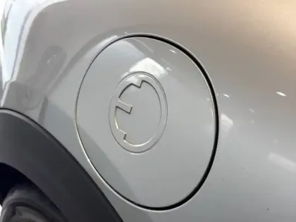 Photo 39 Mini Mini Hatch 3 Portes Cooper SE 184 ch