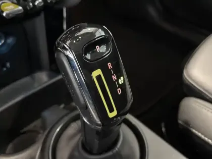 Photo 11 Mini Mini Hatch 3 Portes Cooper SE 184 ch