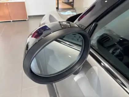 Photo 36 Mini Mini Hatch 3 Portes Cooper SE 184 ch