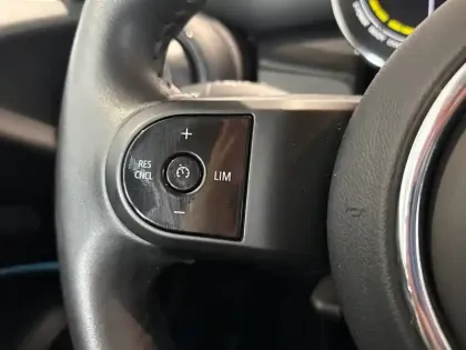 Photo 23 Mini Mini Hatch 3 Portes Cooper SE 184 ch