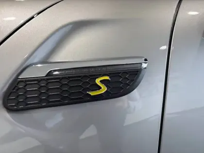 Photo 35 Mini Mini Hatch 3 Portes Cooper SE 184 ch