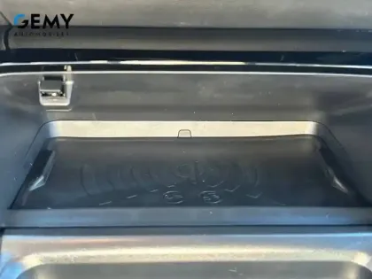 Photo 17 Peugeot 2008  Hybrid 145 e-DCS6