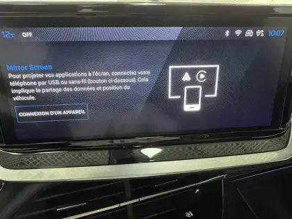 Photo 28 Peugeot 2008  Hybrid 145 e-DCS6