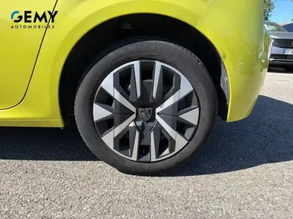 Photo 10 Peugeot 208  PureTech 100 S&S BVM6