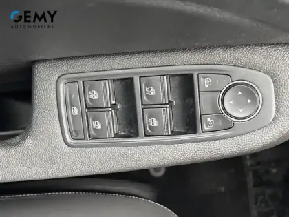 Photo 41 Renault Clio Gén. V (BJA) Ph2 Evolution 5