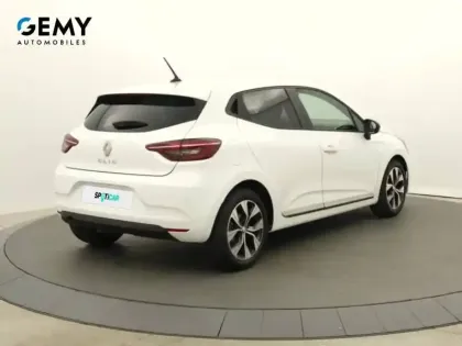 Photo 17 Renault Clio  TCe 90