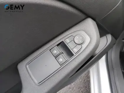 Photo 11 Renault Clio  TCe 90