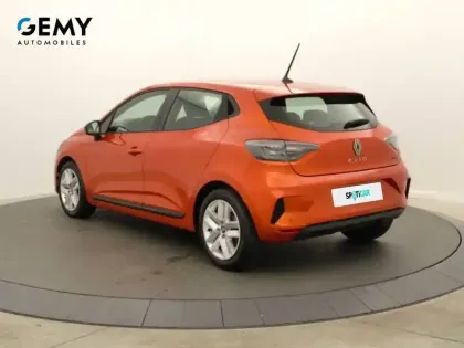 Photo 6 Renault Clio  E-Tech full hybrid 145 ch GSR2