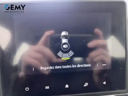 Photo 38 Renault Clio  SCe 75