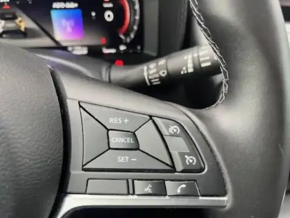 Photo 81 Nissan Juke  DIG-T 114