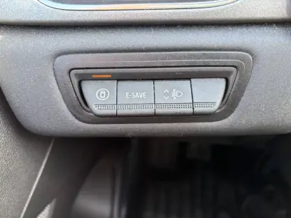 Photo 112 Renault Captur  E-Tech full hybrid 145 ch