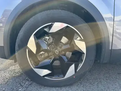 Photo 54 Renault Captur  E-Tech full hybrid 145 ch