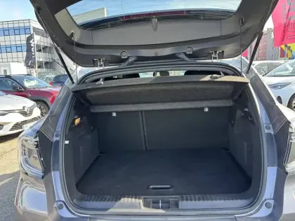 Photo 58 Renault Captur  E-Tech full hybrid 145 ch