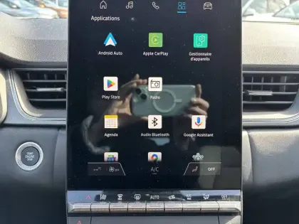 Photo 36 Renault Captur  E-Tech full hybrid 145 ch