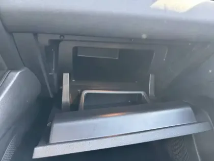 Photo 84 Renault Captur  E-Tech full hybrid 145 ch