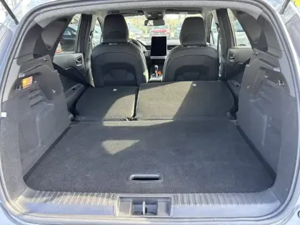 Photo 17 Renault Captur  E-Tech full hybrid 145 ch