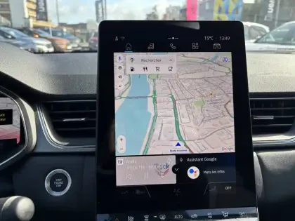 Photo 76 Renault Captur  E-Tech full hybrid 145 ch