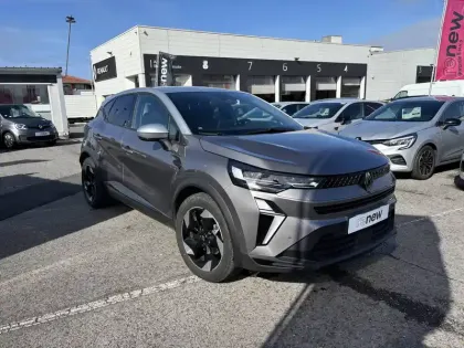 Photo 52 Renault Captur  E-Tech full hybrid 145 ch