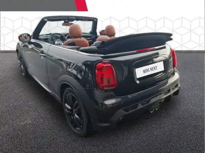 Photo 32 Mini Mini Cabriolet John Cooper Works 231 ch BVA8