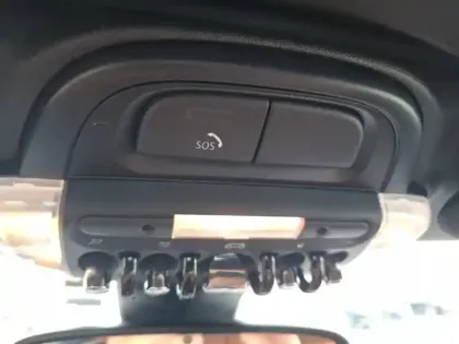 Photo 30 Mini Mini Cabriolet John Cooper Works 231 ch BVA8