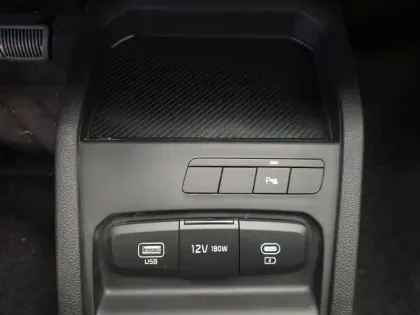 Photo 43 Kia Stonic  1.0 T-GDi 100 ch DCT7