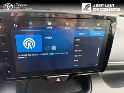 Photo 15 Toyota Yaris  Hybride 116h