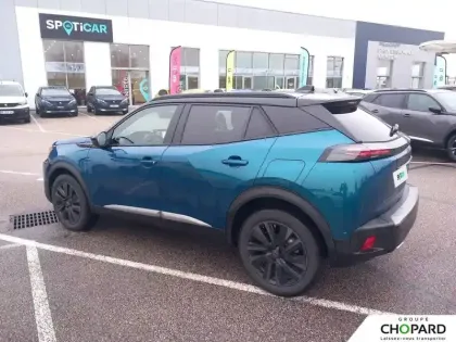 Photo 63 Peugeot 2008  Hybrid 145 e-DCS6