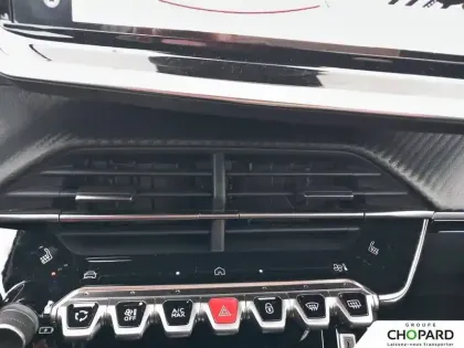 Photo 20 Peugeot 2008  Hybrid 145 e-DCS6