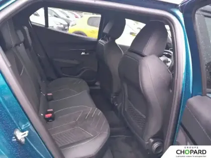 Photo 52 Peugeot 2008  Hybrid 145 e-DCS6