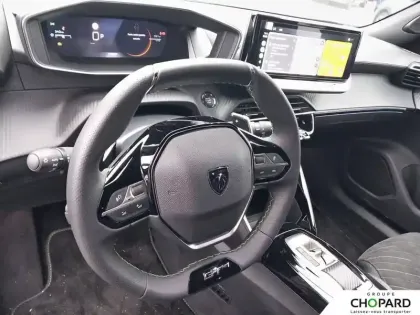 Photo 34 Peugeot 2008  Hybrid 145 e-DCS6