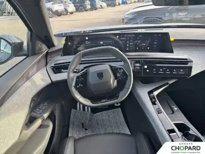 Photo 38 Peugeot 3008  Hybrid 145 e-DCS6