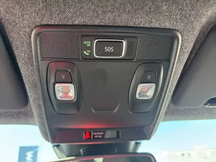 Photo 40 Renault Captur  E-Tech full hybrid 145 ch