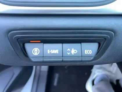 Photo 58 Renault Symbioz  E-Tech full hybrid 145