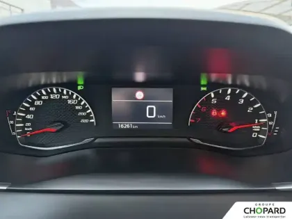 Photo 16 Peugeot 208  PureTech 100 S&S BVM6