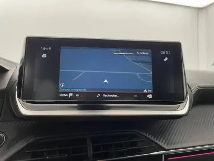 Photo 83 Peugeot 208  PureTech 100 S&S BVM6