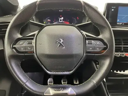 Photo 54 Peugeot 208  PureTech 100 S&S BVM6