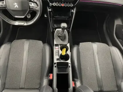 Photo 24 Peugeot 208  PureTech 100 S&S BVM6