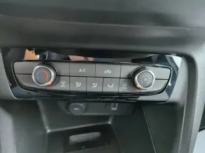 Photo 20 Opel Corsa Gén. VI Ph2 Edition 5