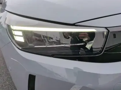 Photo 15 Opel Corsa Gén. VI Ph2 Edition 5