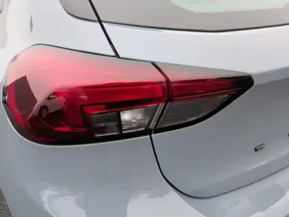 Photo 16 Opel Corsa Gén. VI Ph2 Edition 5