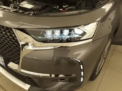 Photo 148 DS DS 7 DS7 Crossback Hybride E-Tense 300 EAT8 4x4