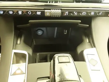 Photo 78 DS DS 7 Gén. I Ph1 NG Rivoli 5